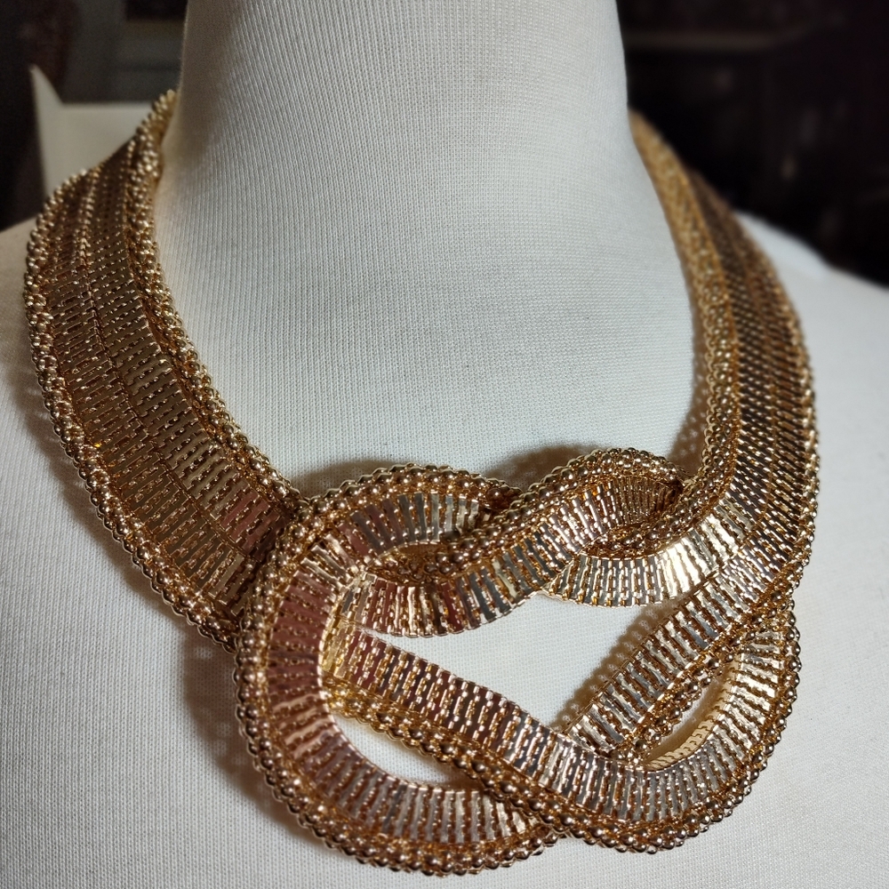 Statement Gold-Tone Loveknot Necklace NWOT